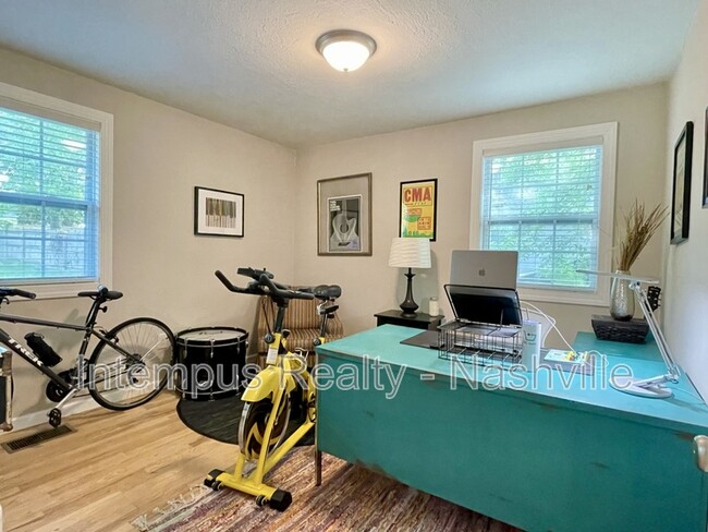 Building Photo - 120 Lucile St