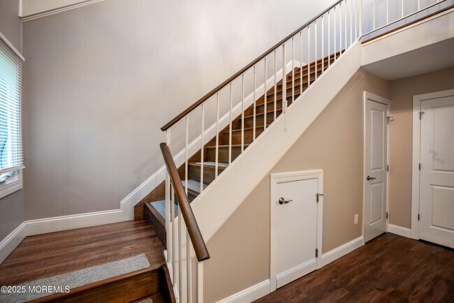Building Photo - 904 Schooner Dr