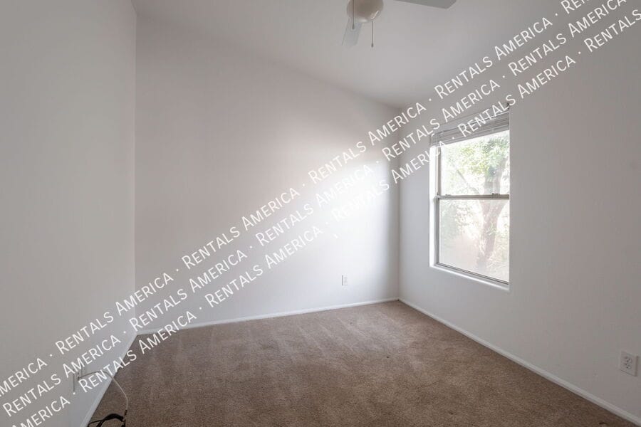 Building Photo - 29678 N Broken Shale Dr