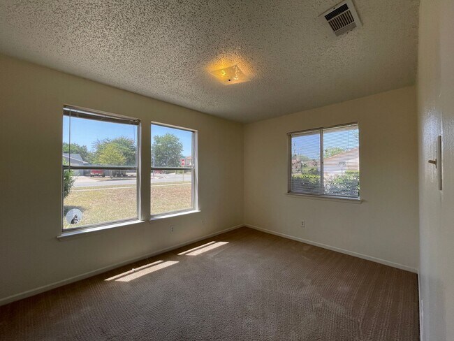 Building Photo - 4502 Whitmire Ln