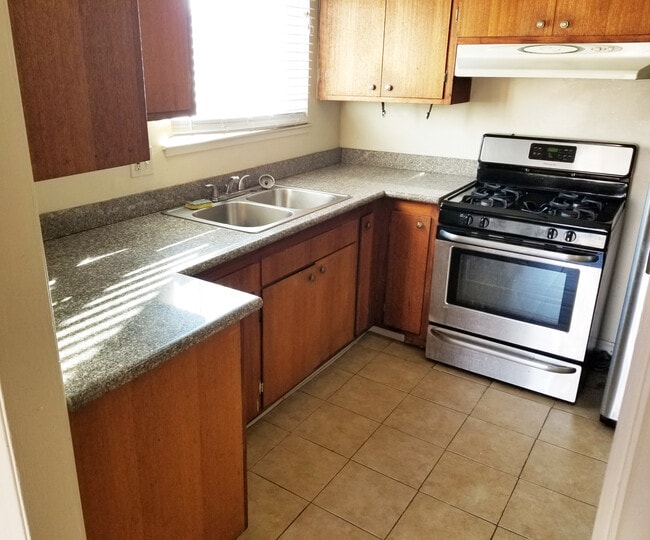 Building Photo - 1634 63rd St