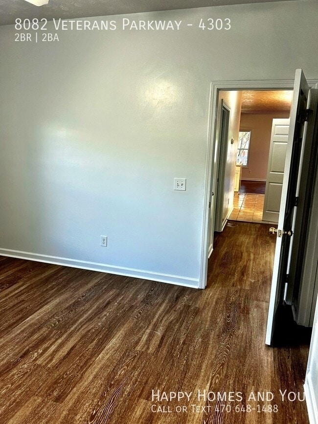 Building Photo - 8082 Veterans Pkwy