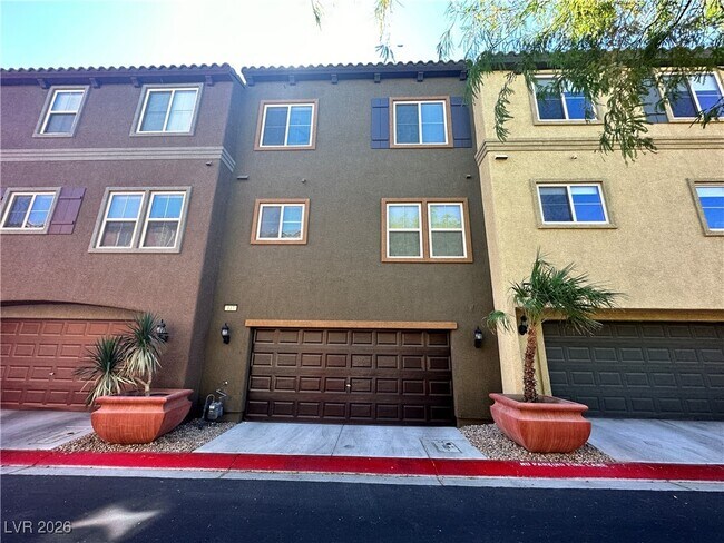 Building Photo - 4650 Ranch House Rd