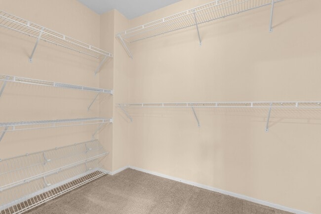 Building Photo - 51 Danbury Ln