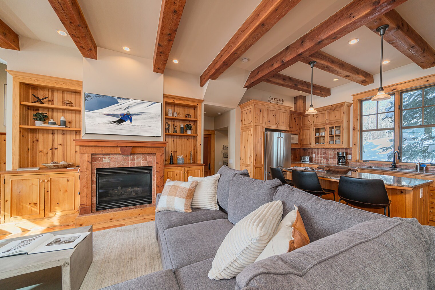 Building Photo - 215 Double Eagle Dr