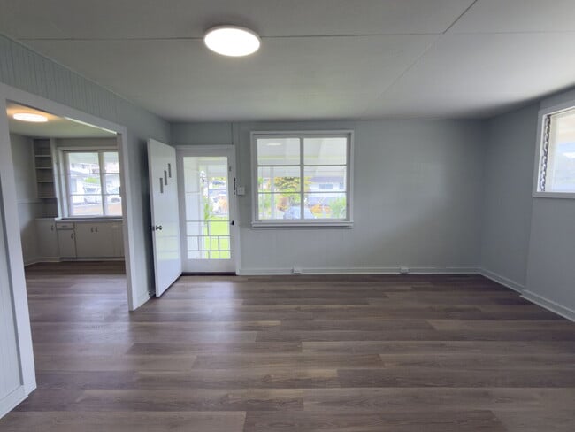 Building Photo - Charming Renovated 2 Bedroom Home with Fenced Yard – Wahiawa