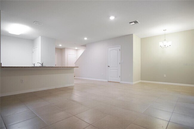 Building Photo - 467 Arbor Lakes Dr