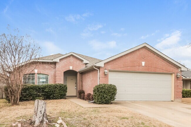 Building Photo - 822 Sycamore St