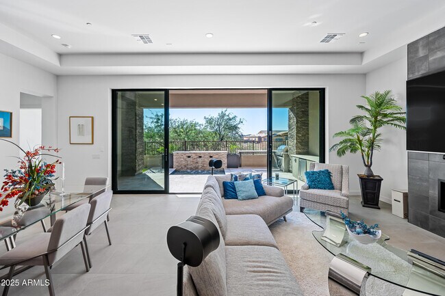 Building Photo - 12746 E Casitas Del Rio Dr