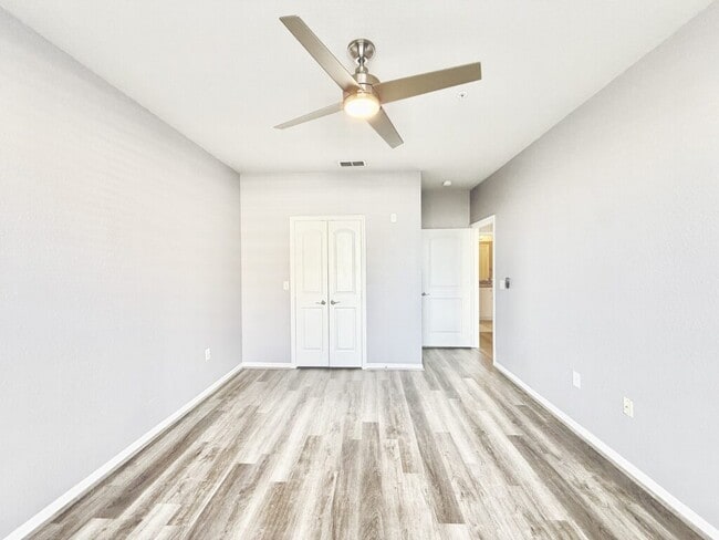 Building Photo - 4221 W Spruce St