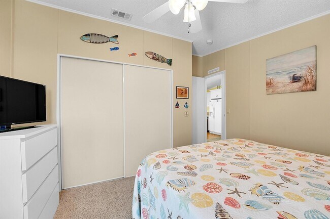 Building Photo - 22 Santa Maria Way