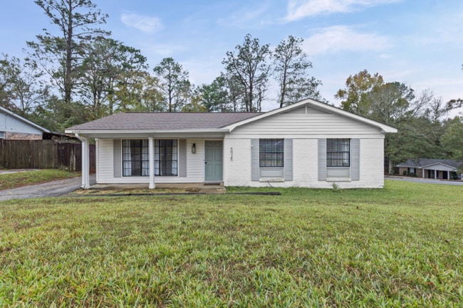 Building Photo - 5925 Couton Dr