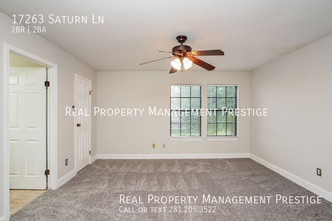 Building Photo - 17263 Saturn Ln