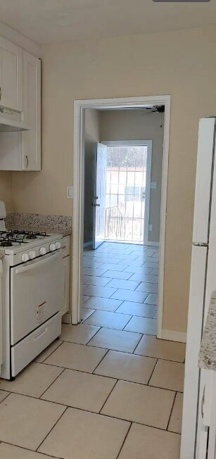 Building Photo - City Heights! RENOVATED 2-Bed, 1-Bath with IN UNIT W/D