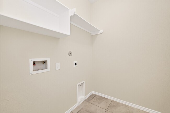 Building Photo - 2754 Little Caney Way