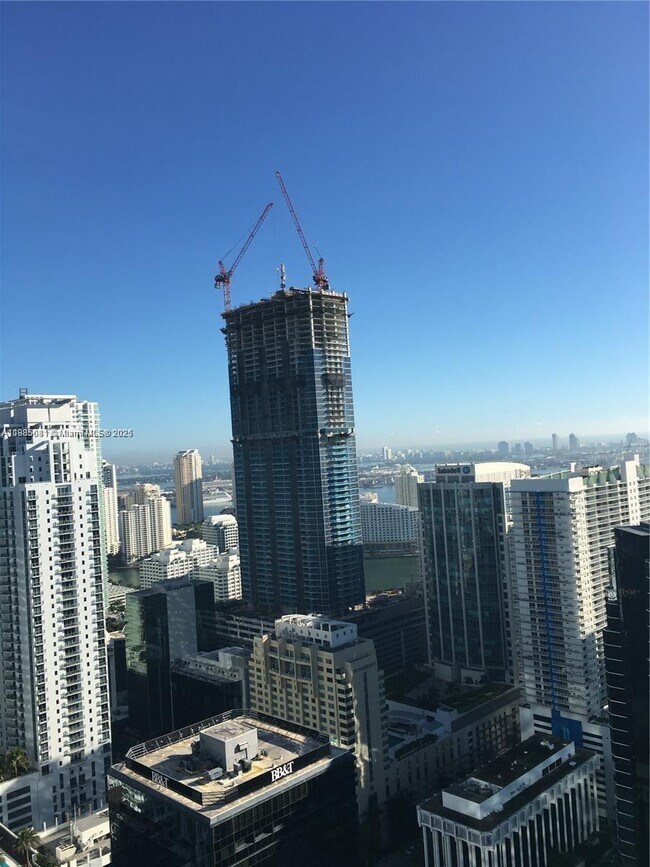 Building Photo - 1300 S Miami Ave