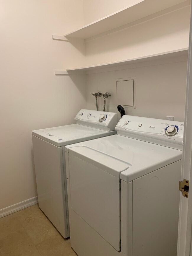 Separate Laundry Room in Unit - 1220 Roxbury Dr