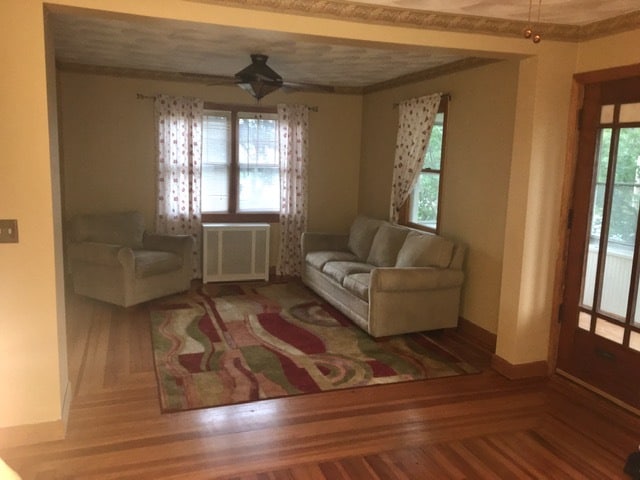 Living Room - 11 Boxwood Ave
