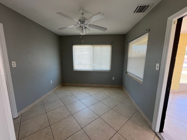 Building Photo - 2154 Inner Cass Cir