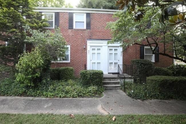 Building Photo - 849 Bryan St