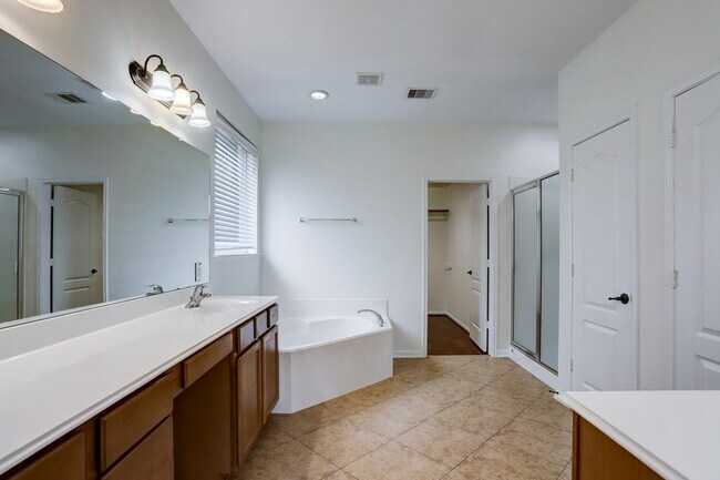 Building Photo - 24823 Garnet Shadow Ln