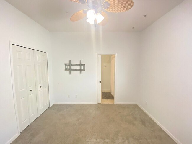 Building Photo - 8763 Coco Plum Pl