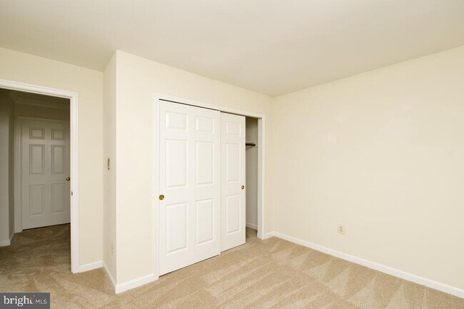 Building Photo - 8614 Oak Chase Cir