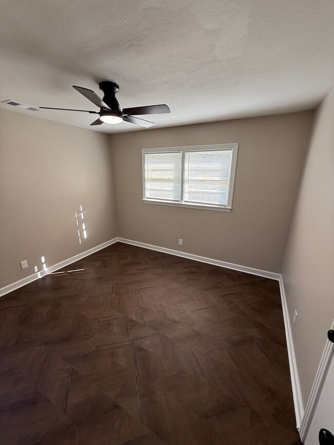 Building Photo - Oh So Lovely O'Hara!