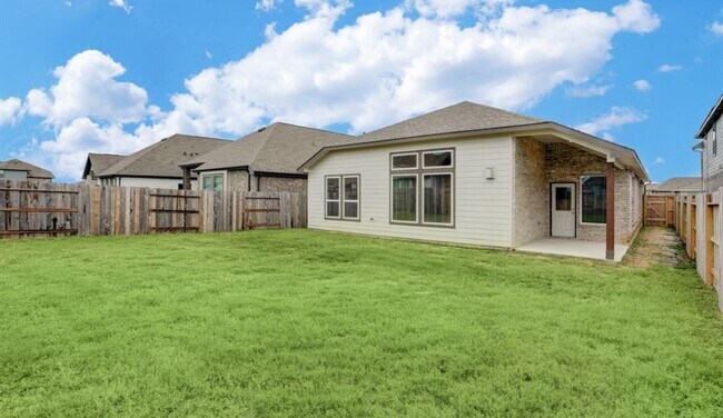 Building Photo - 13006 Oleander Bay Ln