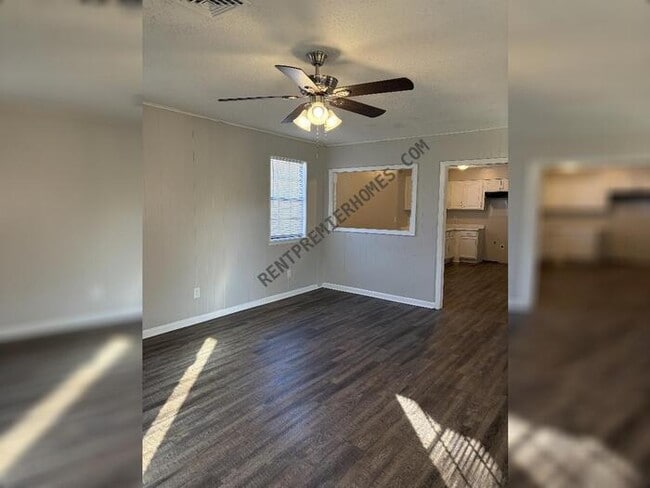 Building Photo - 8404 Shelley Dr