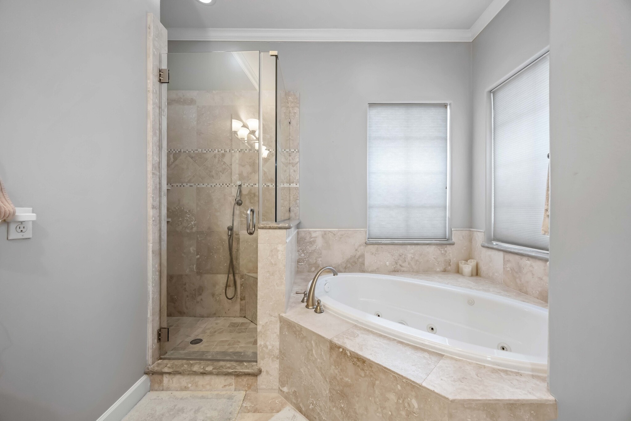 Primary bathroom - 328 Bomar St