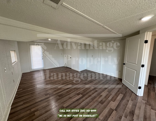 Building Photo - 211 Adams Lake Rd