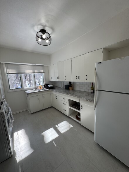 Building Photo - 3300 Adams Ave