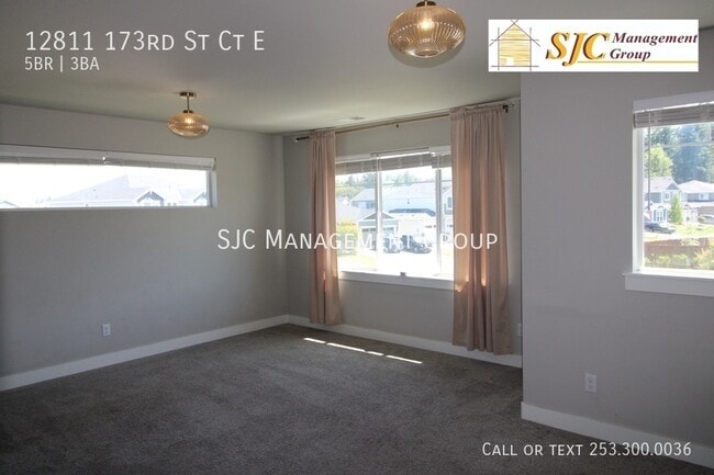 Building Photo - 12811 173rd St Ct E