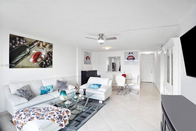 Building Photo - 3600 NE 170th St