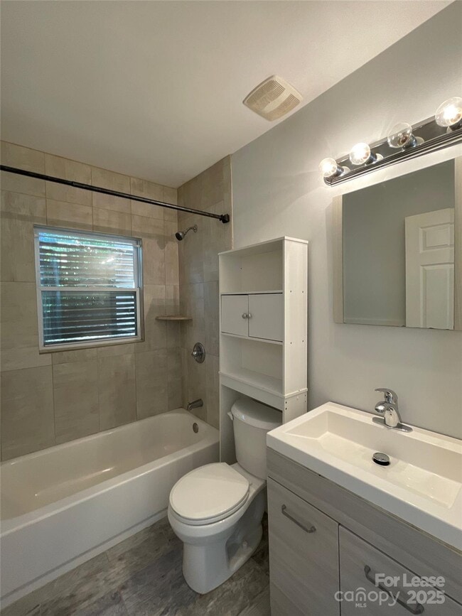 Building Photo - 1728 Matheson Ave