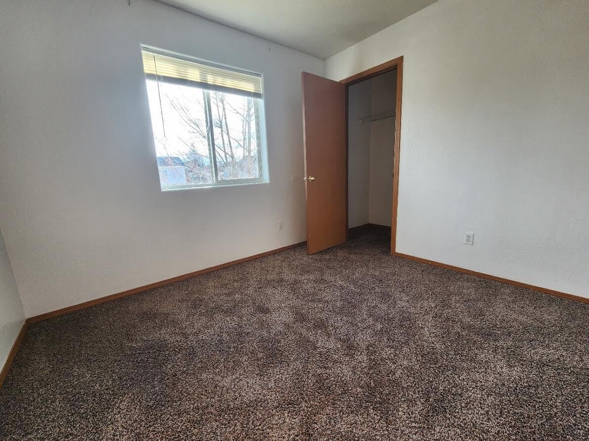 Building Photo - 311 N Handy St