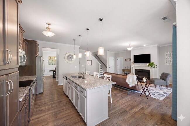 Building Photo - Amenity-Rich neighborhood!