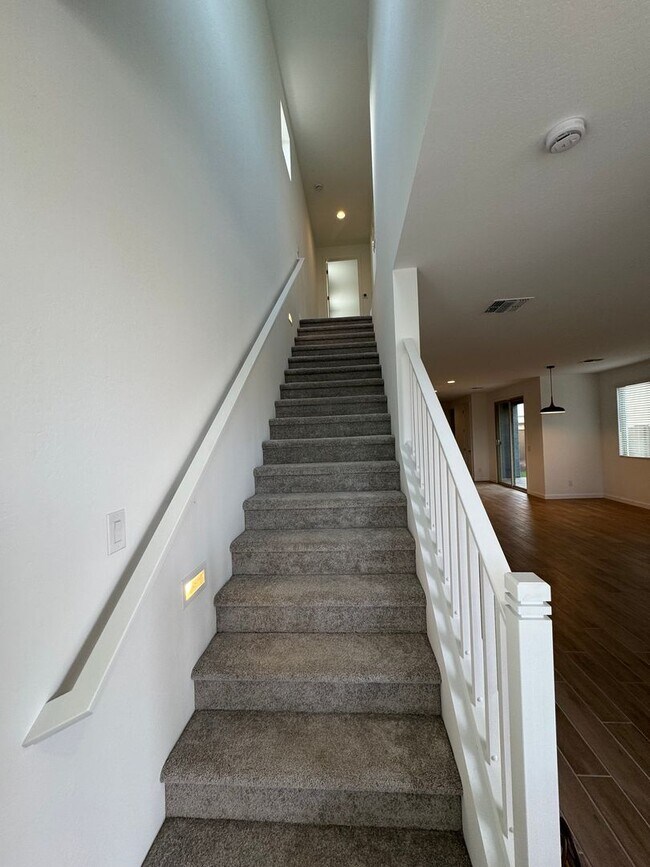 Building Photo - BRAND NEW HOME IN UNION PARK IN PHOENIX