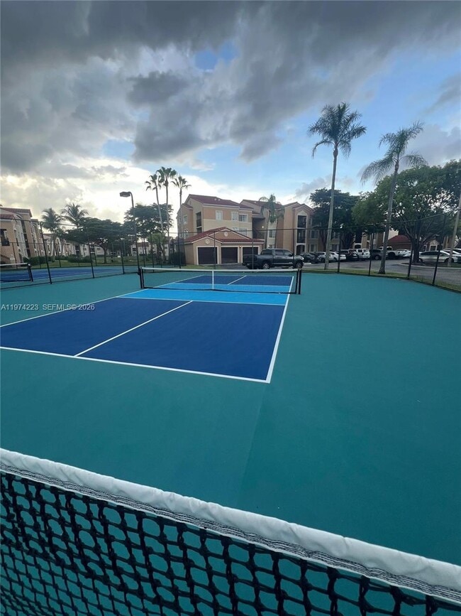 Building Photo - 2031 Renaissance Blvd