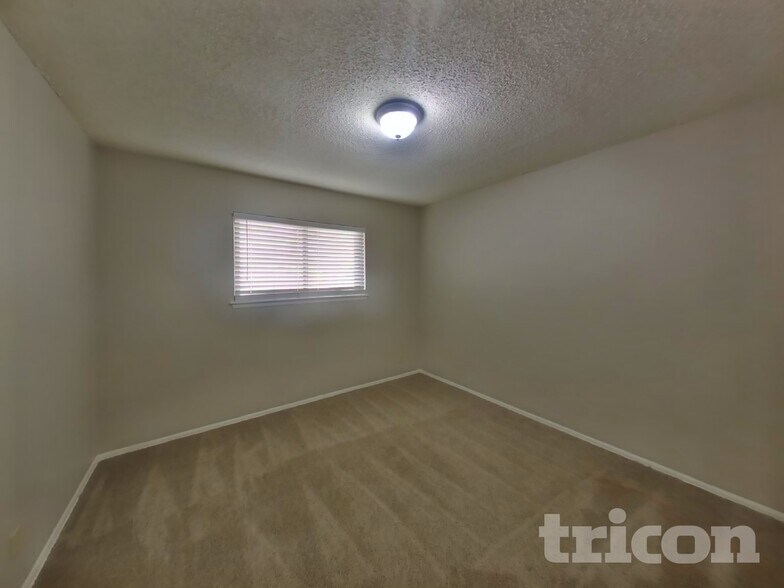 Building Photo - 7815 Melbury Forest