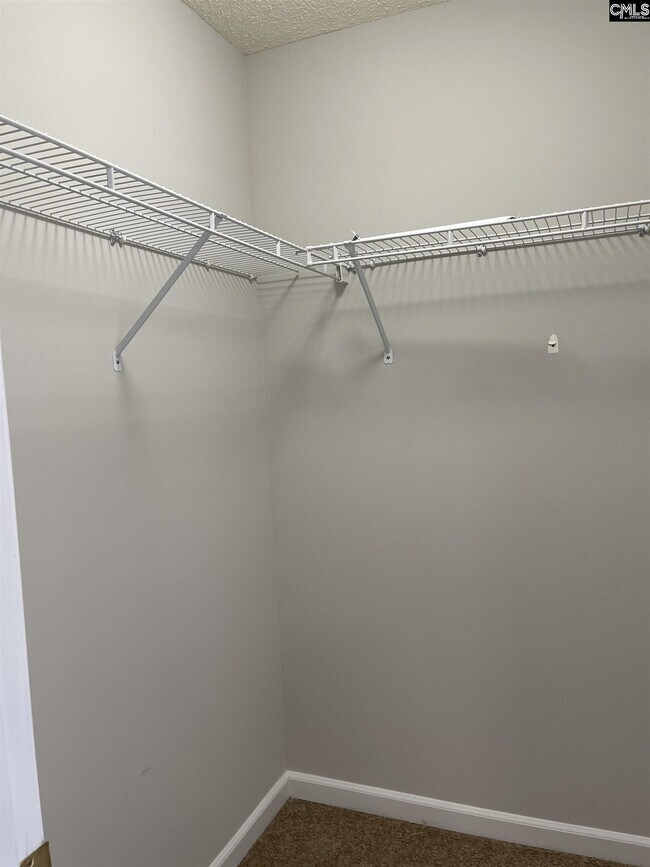 Building Photo - 553 Summit Terrace Ct