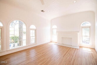 Building Photo - 5166 Packard St