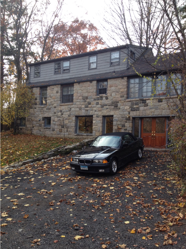 Building Photo - 40 Newtown Turnpike