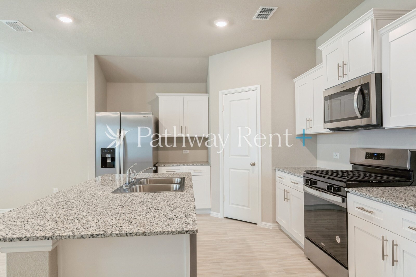 Building Photo - 9449 Mountain Pass Dr