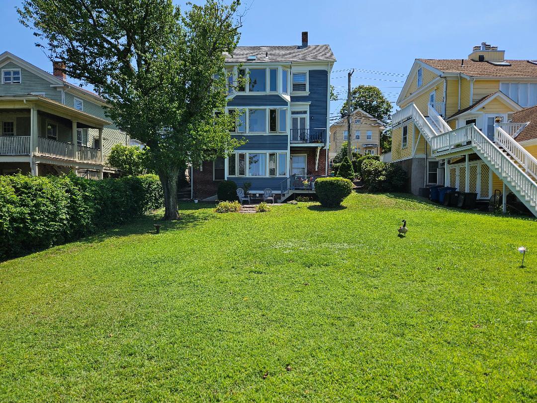 Building Photo - 644 Quinnipiac Ave