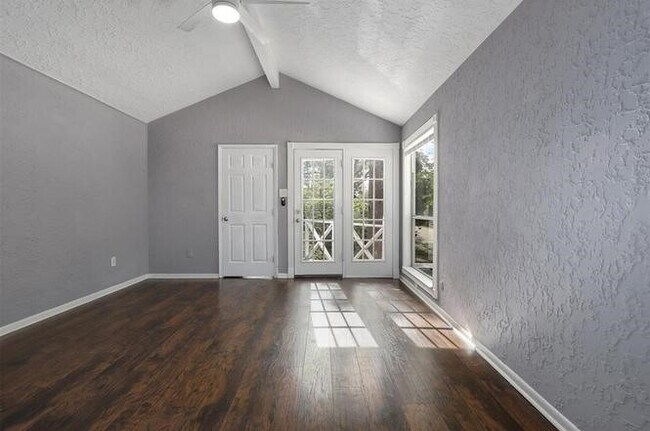 Building Photo - 13314 Ravensway Dr