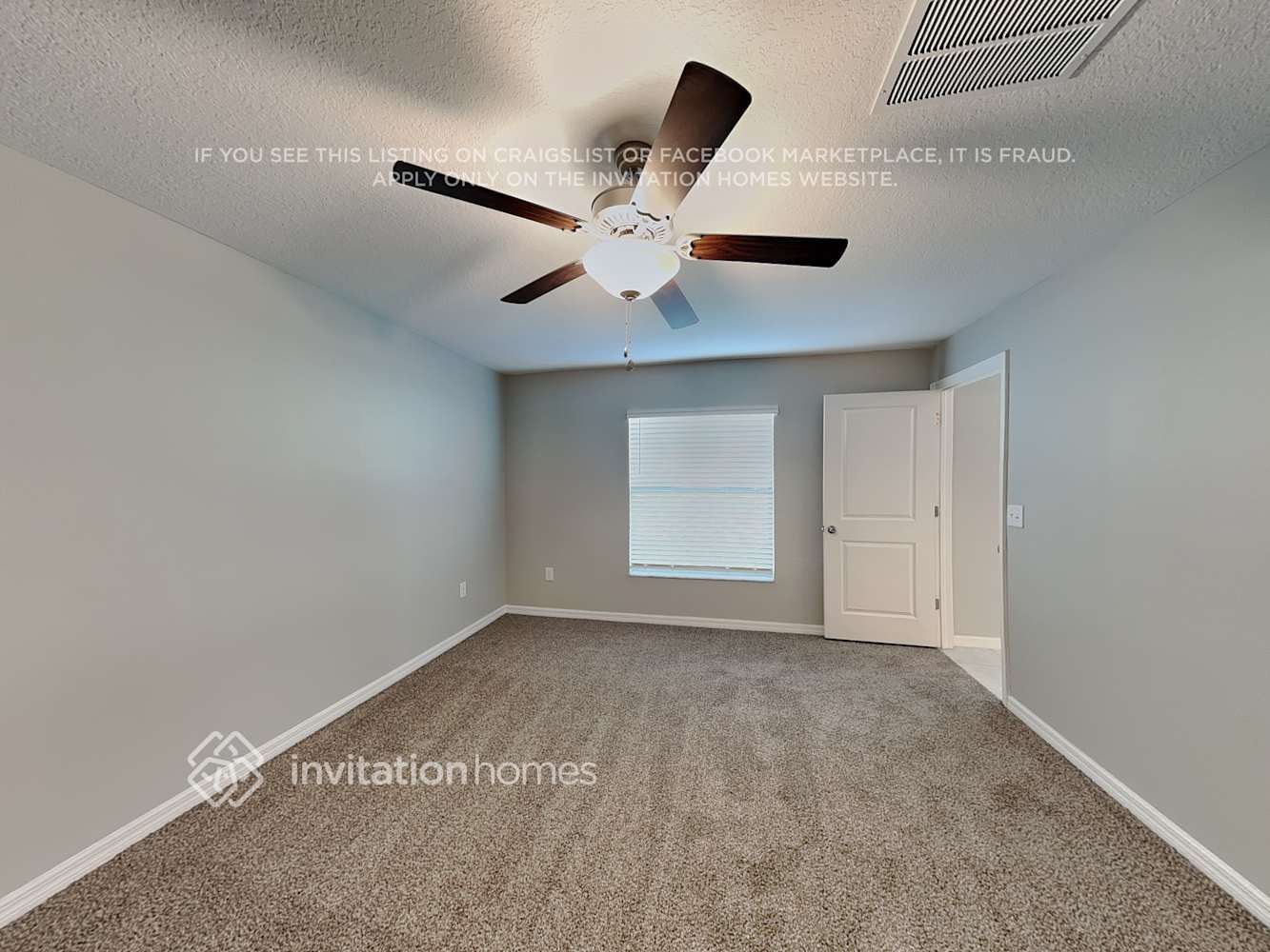 Building Photo - 1549 Blue Rose Dr