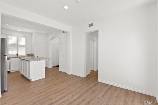 Building Photo - 109 Waterman