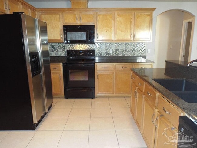 Building Photo - 3569 S Hampton Way